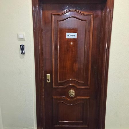 Hostal Foncalada Oviedo Eksteriør bilde