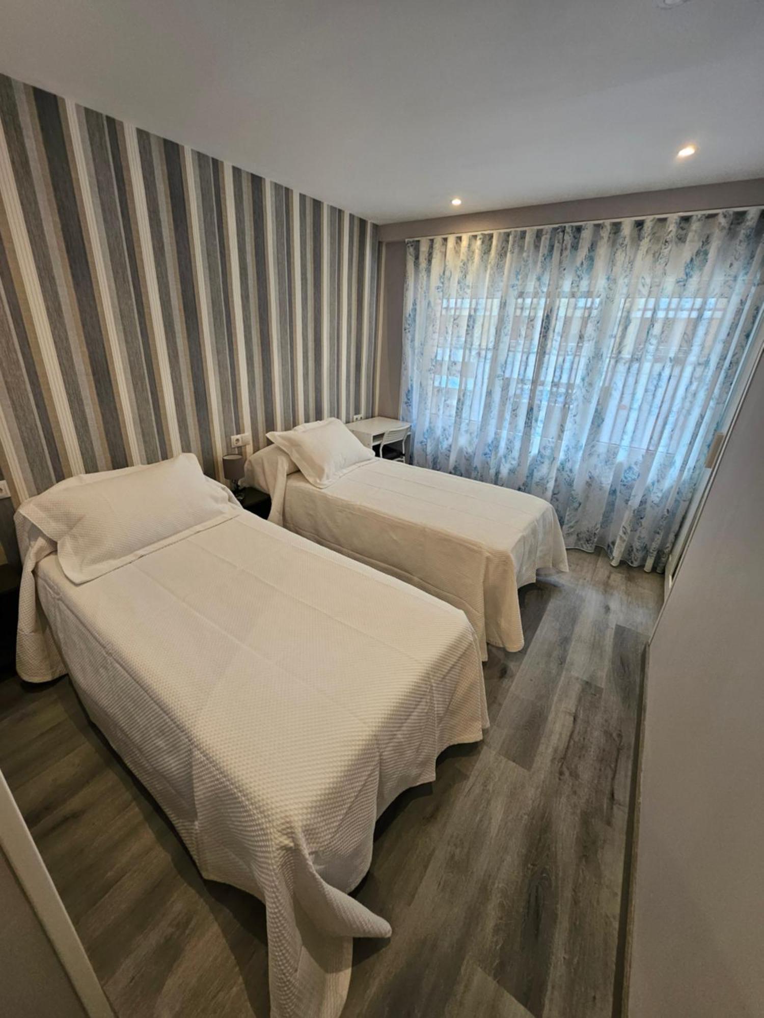 Hostal Foncalada Oviedo Eksteriør bilde