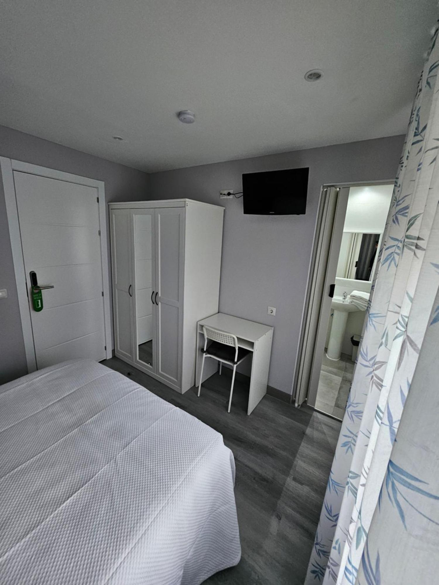 Hostal Foncalada Oviedo Eksteriør bilde